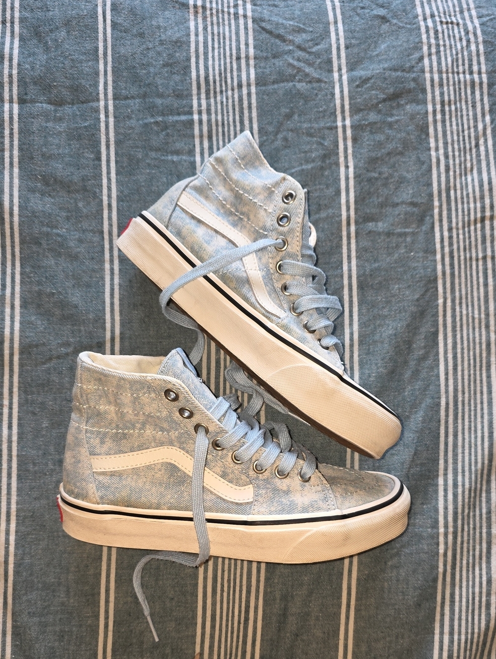 Vans High-Top Sneakers in Light Blue Denim